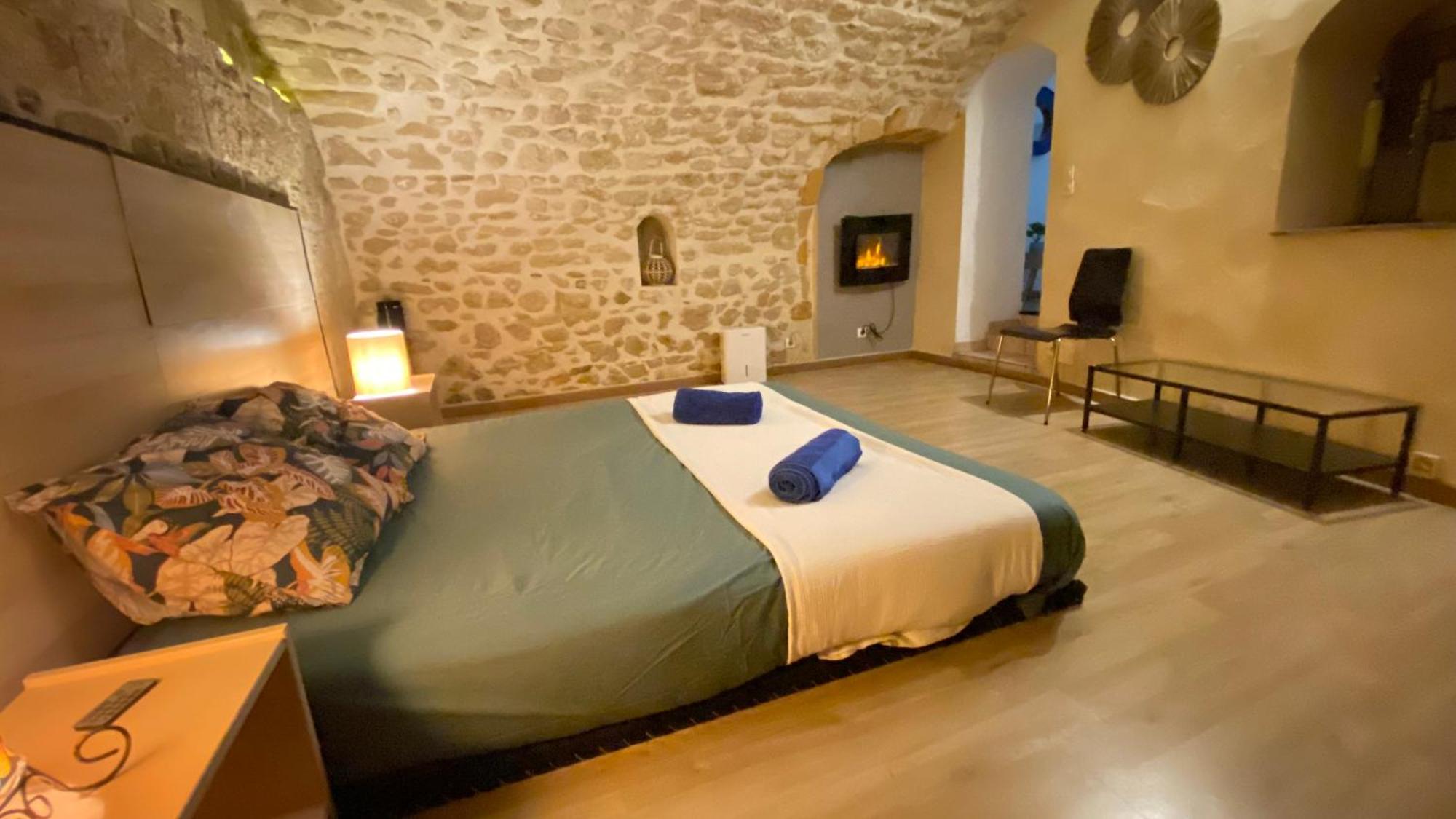 La + Belle Chambre Voutee Au Coeur De Μονπελιέ Εξωτερικό φωτογραφία